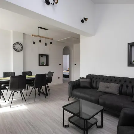 Apartamento Ferara