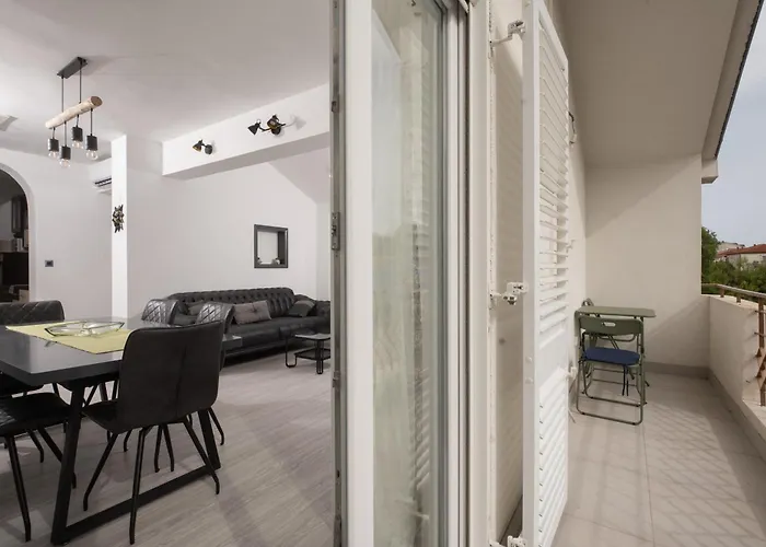 Ferara Apartman