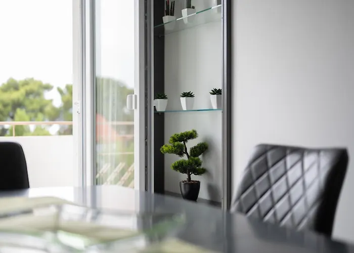 Ferara * Biograd na Moru