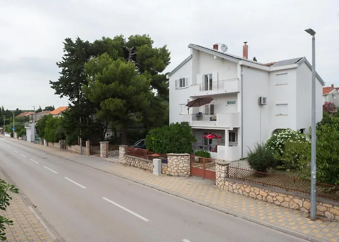 Ferara * Biograd na Moru